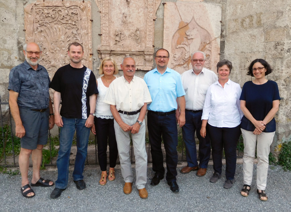 von links nach rechts: Wolfgang Hopfgartner, Jürgen Bergmann, Rosi Dorfner, Heinrich Erber, Dr. Ulrich Kanz, Bernd Leidgeb, Corinna Ulbert-Wild, Eva Gilch (Foto: Hopfgartner)